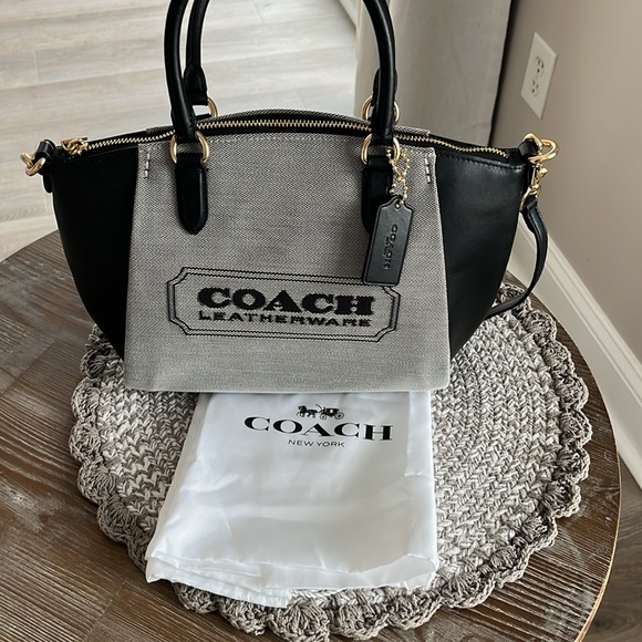 NWT Coach Elise Satchel in Jacquard - Picture 9 of 11